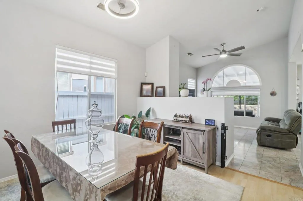 https://cdn.realtyfeed.com/cdn/127/306572201/3380ef09fc3d80db4a899b11a54ccfdf.webp