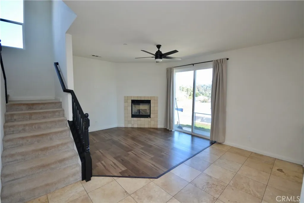 https://cdn.realtyfeed.com/cdn/127/306572213/3d5dda222bfe5548f7025c9b13758aed.webp