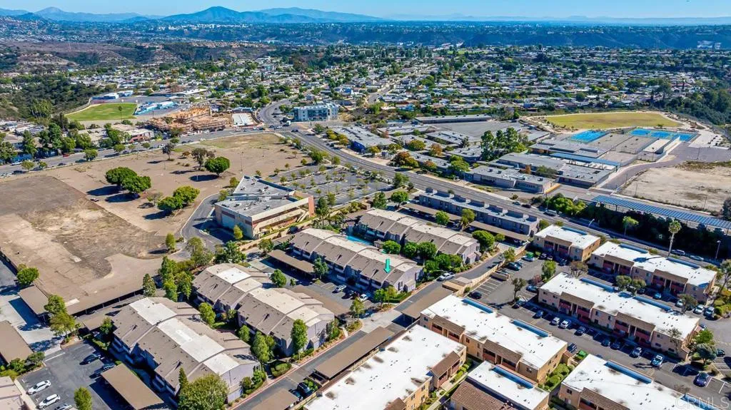 https://cdn.realtyfeed.com/cdn/127/306572222/90be60458503eab67472b542faf2fe4a.webp
