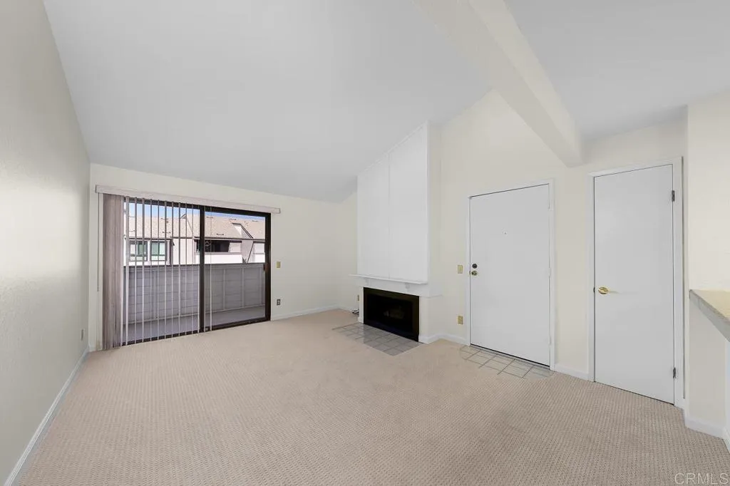 https://cdn.realtyfeed.com/cdn/127/306572222/c90abf0b21dd8b6e9fa5e737dbd6518d.webp