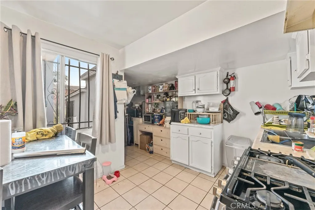 6118 S Main, Los Angeles, CA 90003 - Photo 5 of 38, Los Angeles, CA