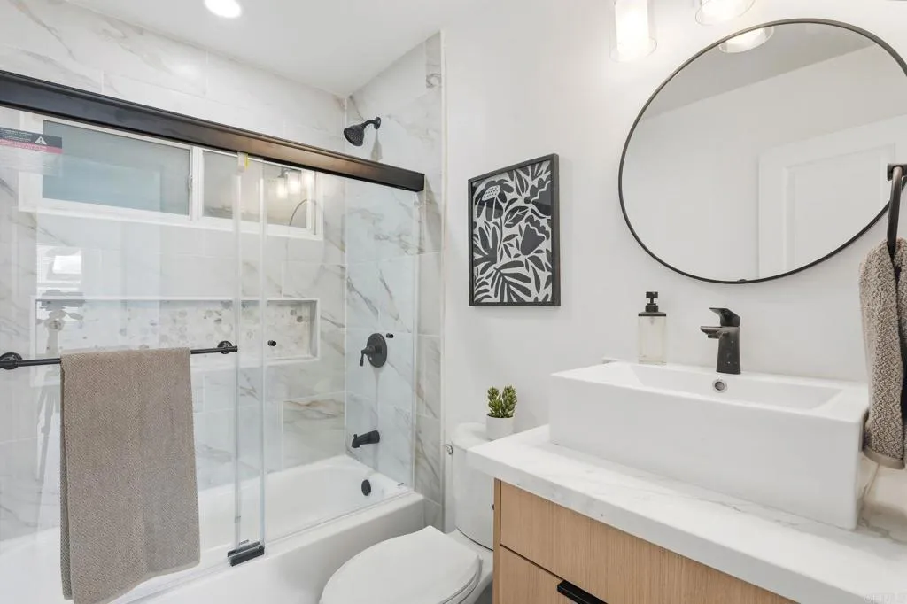https://cdn.realtyfeed.com/cdn/127/306572266/66eaf865ce0839c5d8b69689ed950cad.webp