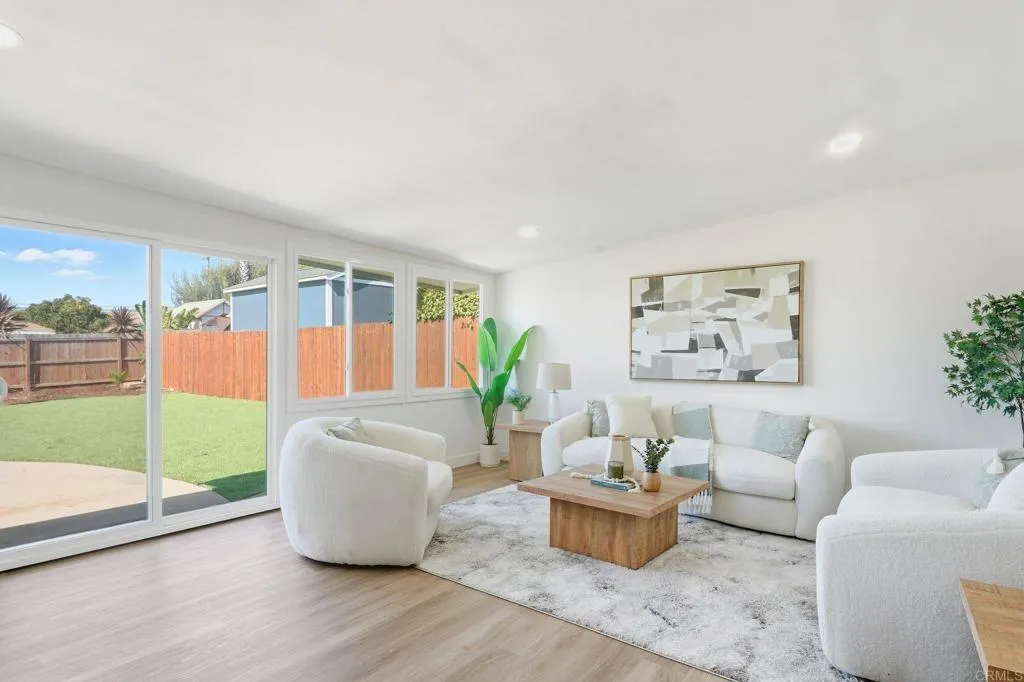 https://cdn.realtyfeed.com/cdn/127/306572266/de9f8c33e201f725e3d1b7be672f5497.webp