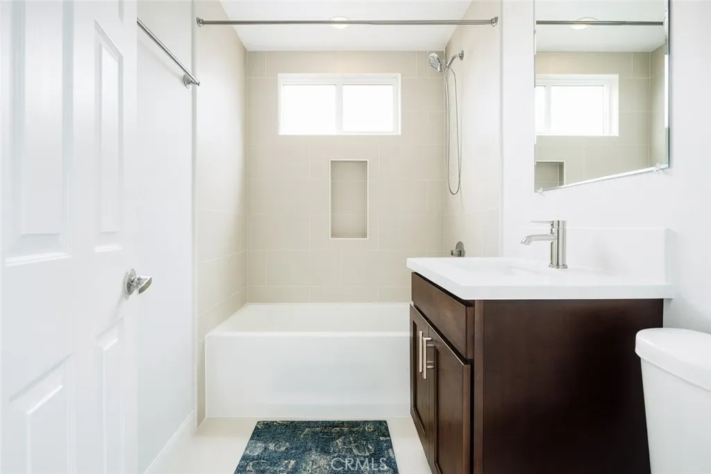 https://cdn.realtyfeed.com/cdn/127/306572313/e7094993ebf0419e1eba85baae157f90.webp