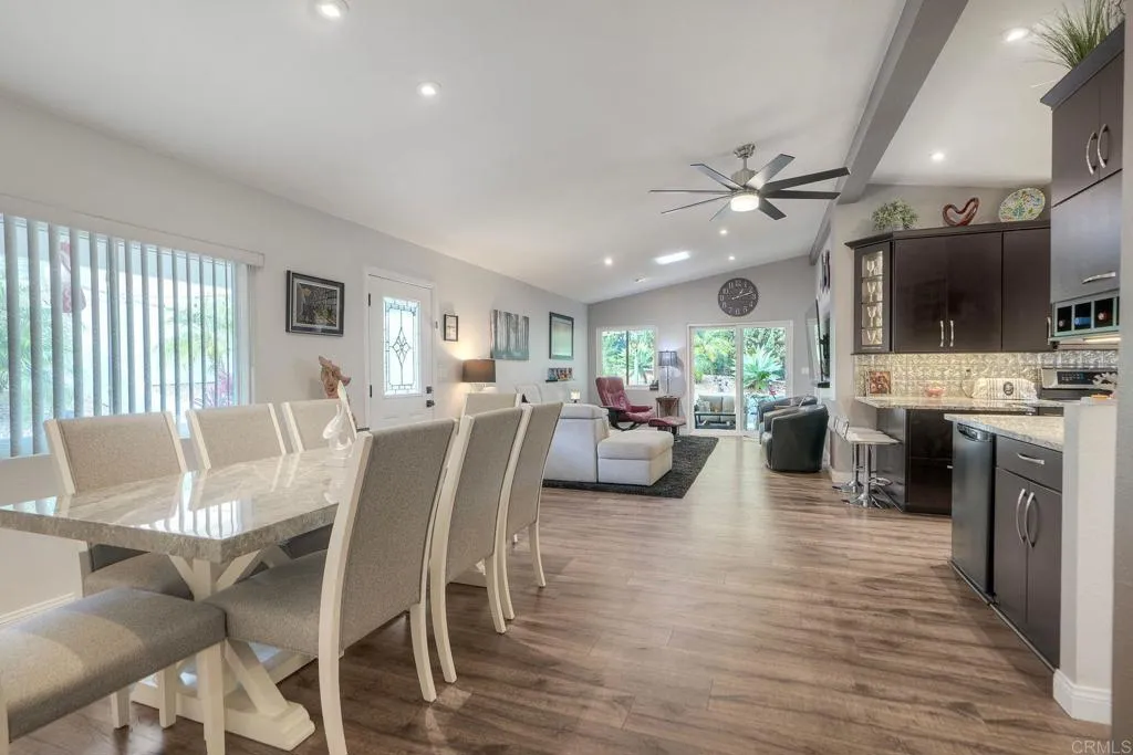 https://cdn.realtyfeed.com/cdn/127/306572356/c0134f04a61aa6219d7683e2ab5d7f4c.webp