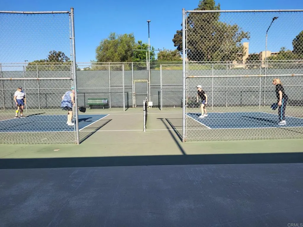 Photo #45: NDP2510203 Listing: Photo #45