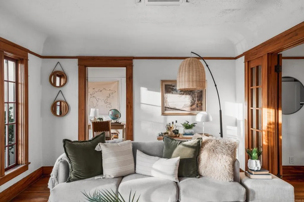https://cdn.realtyfeed.com/cdn/127/306572457/7a54fb24e5414ec83f64a23619f87451.webp