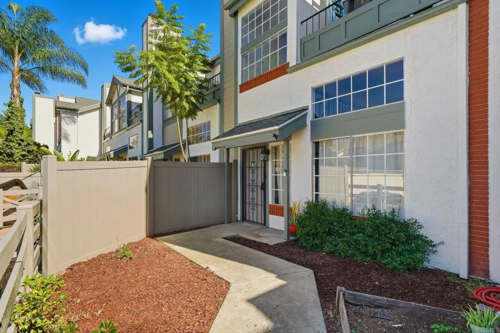https://cdn.realtyfeed.com/cdn/127/306572464/b6f7e8b7452f742ba3d6980d0e2362ce.webp