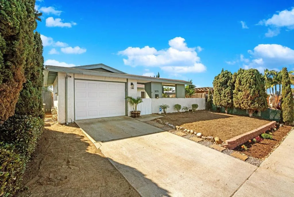 https://cdn.realtyfeed.com/cdn/127/306572507/00c3577029cb1b783df500e4e1378122.webp