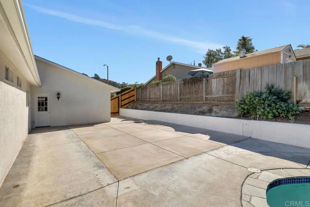 https://cdn.realtyfeed.com/cdn/127/306572519/4645bbbc1b6fc21c5a65d98b15d28ed0.webp