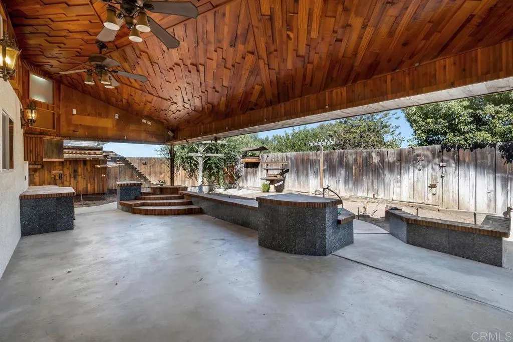https://cdn.realtyfeed.com/cdn/127/306572519/98f8830cce0c63b35e1f167f11315492.webp