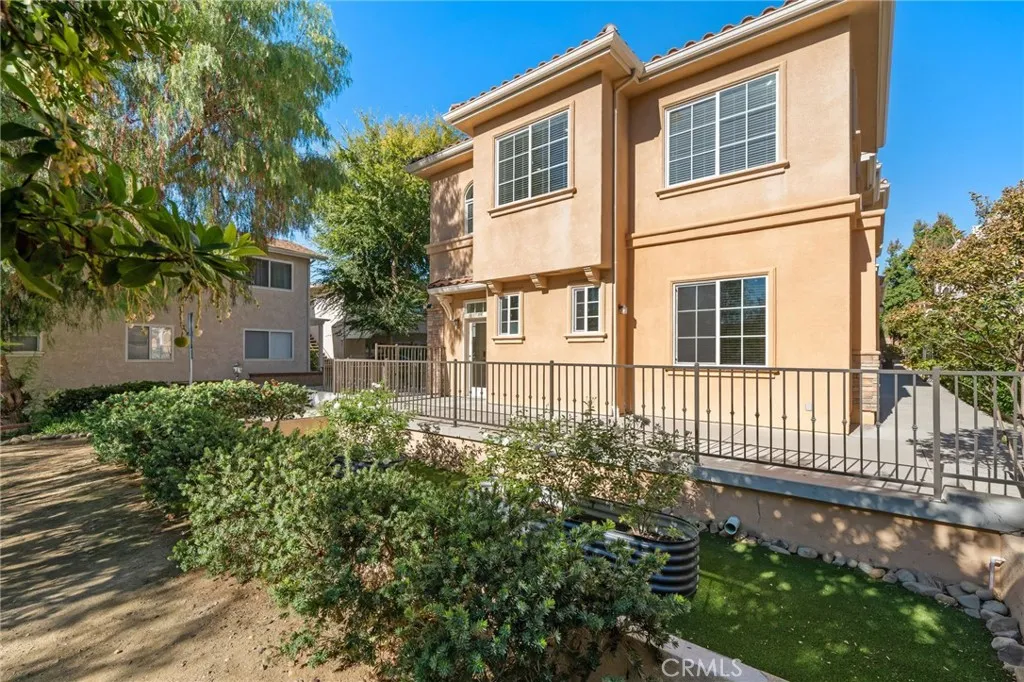 5310 Colodny Drive Unit 5, Agoura Hills, CA 91301 - Photo 4 of 39, Agoura Hills, CA
