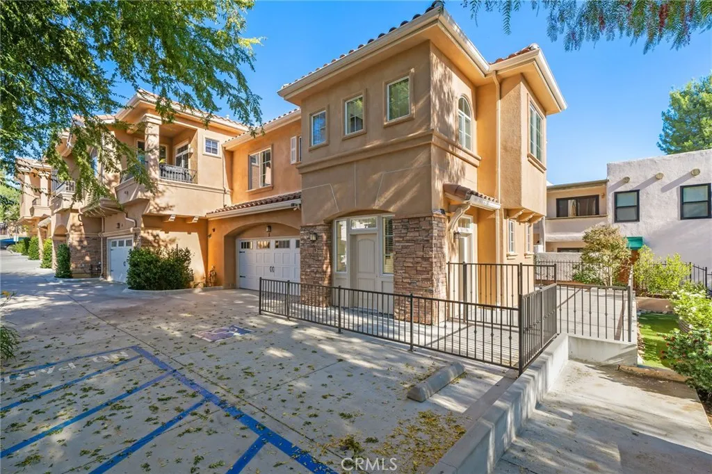 5310 Colodny Drive Unit 5, Agoura Hills, CA 91301 - Photo 2 of 39, Agoura Hills, CA