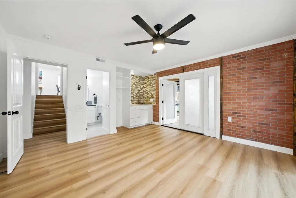 https://cdn.realtyfeed.com/cdn/127/306572570/d2934e51ca76d5cf6736d2078ce93bc9.webp