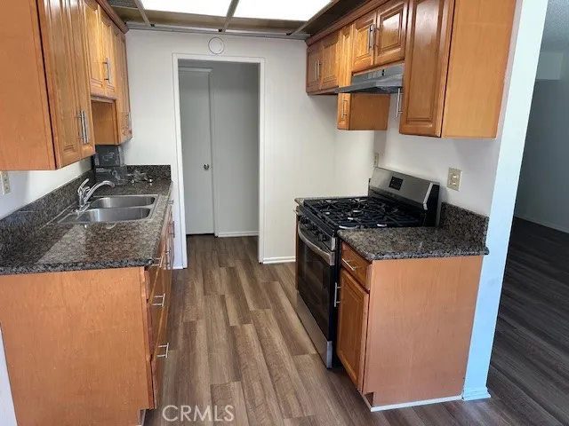 La Habra, CA 90631