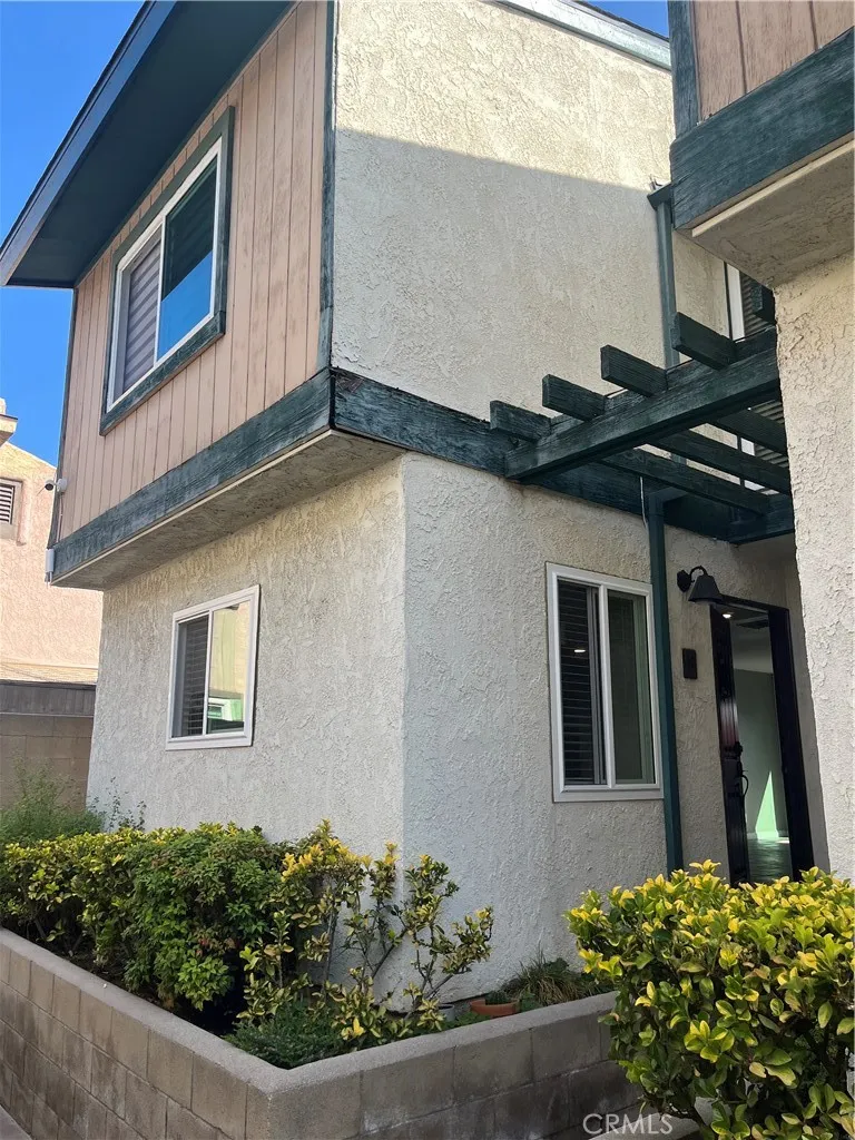 Covina, CA 91722