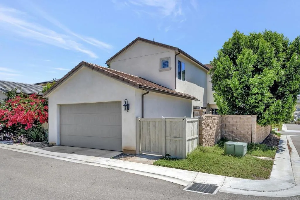 https://cdn.realtyfeed.com/cdn/127/306572641/58fdf9ad812f18be1b789fed0e2dbf5f.webp
