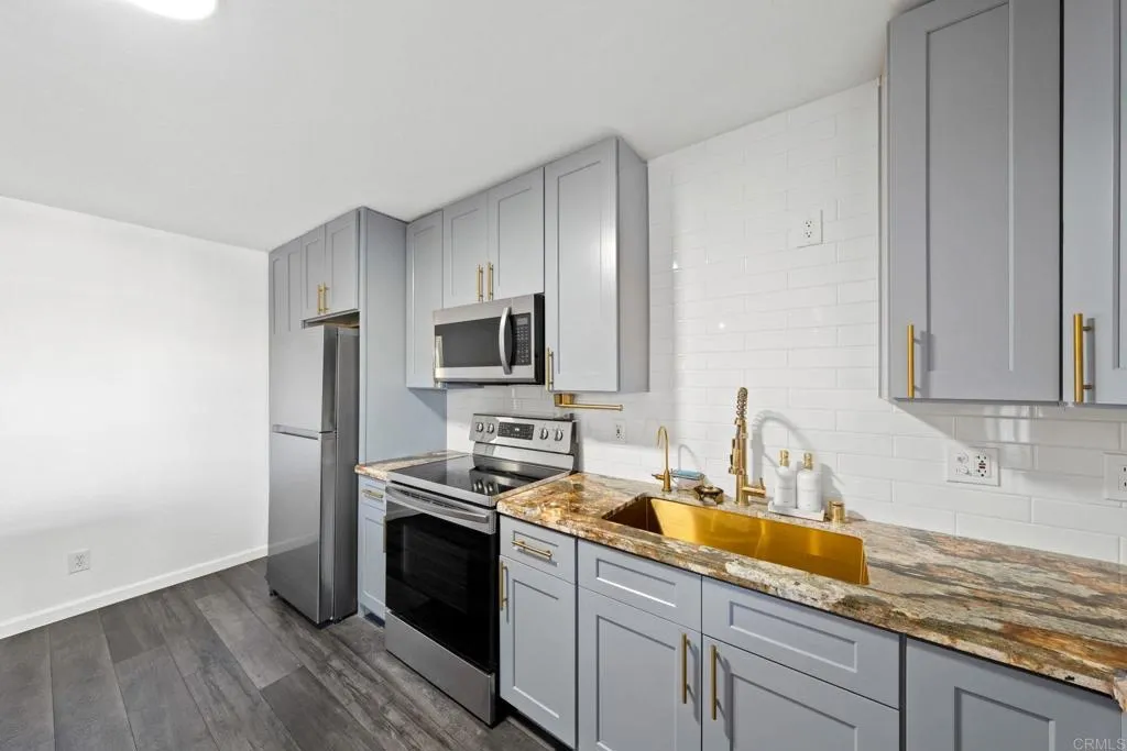 https://cdn.realtyfeed.com/cdn/127/306572644/bd7f0334b17266878987a8fa2280480e.webp