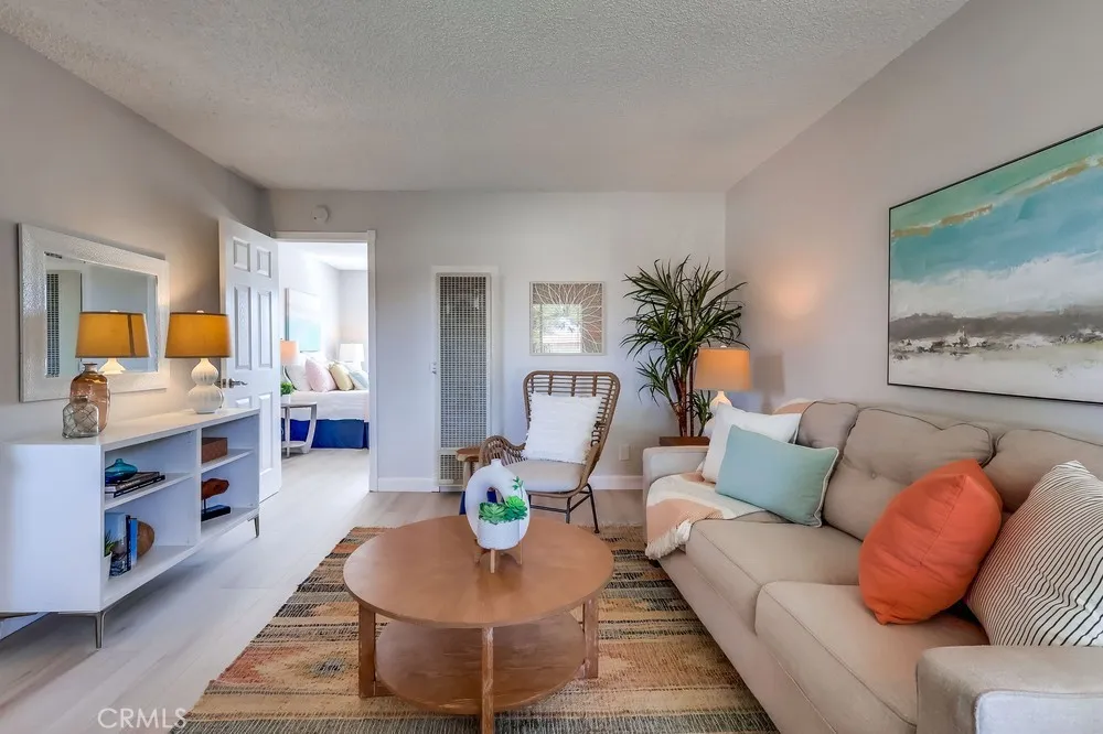 Long Beach, CA 90807