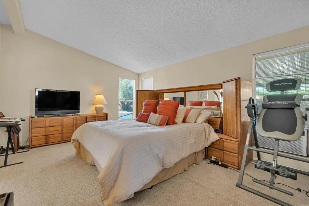 https://cdn.realtyfeed.com/cdn/127/306572743/403706c30fbbb6fb48421e46b5ce4007.webp