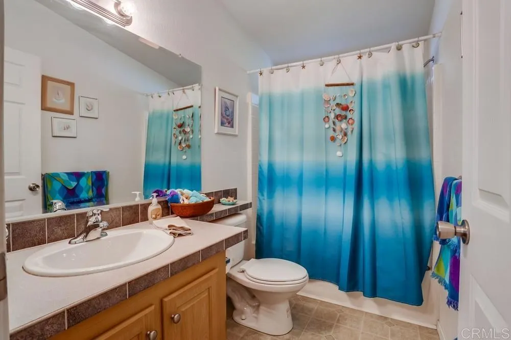 https://cdn.realtyfeed.com/cdn/127/306572776/c706e6c65b4c624cc8c318c4c66e8296.webp