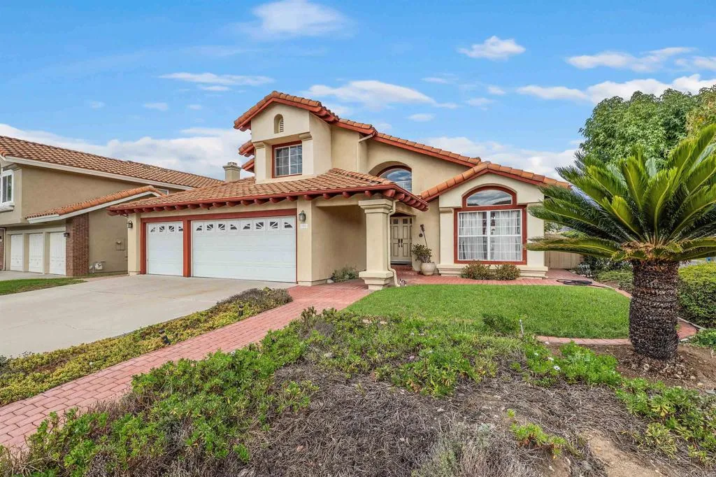 https://cdn.realtyfeed.com/cdn/127/306572783/60b4e10ed1acc240741b7a16a4b461eb.webp