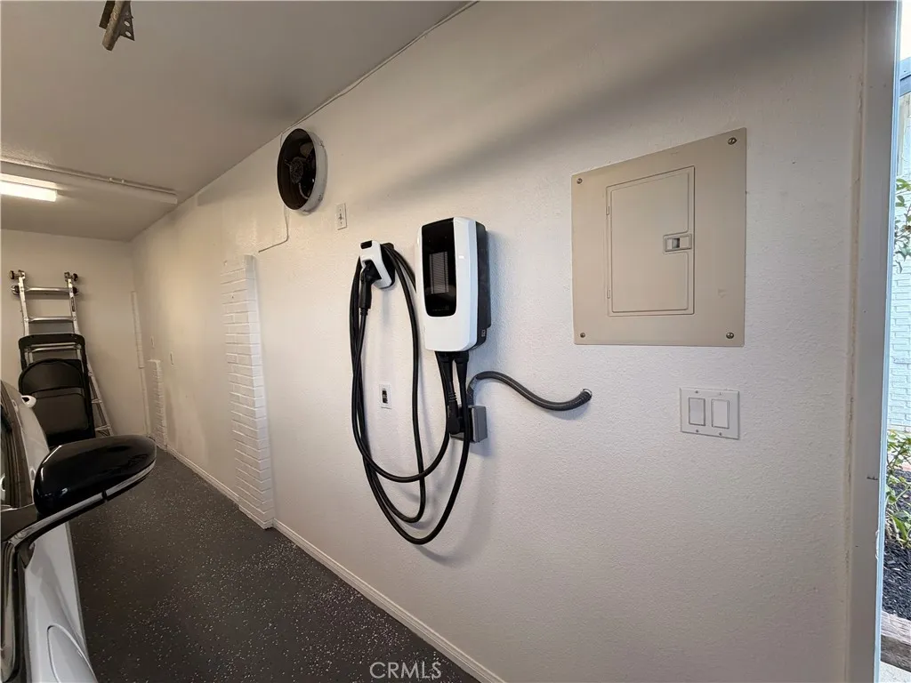 https://cdn.realtyfeed.com/cdn/127/306572788/3f41e65c5ca9b2fcbc089c87334b64cd.webp