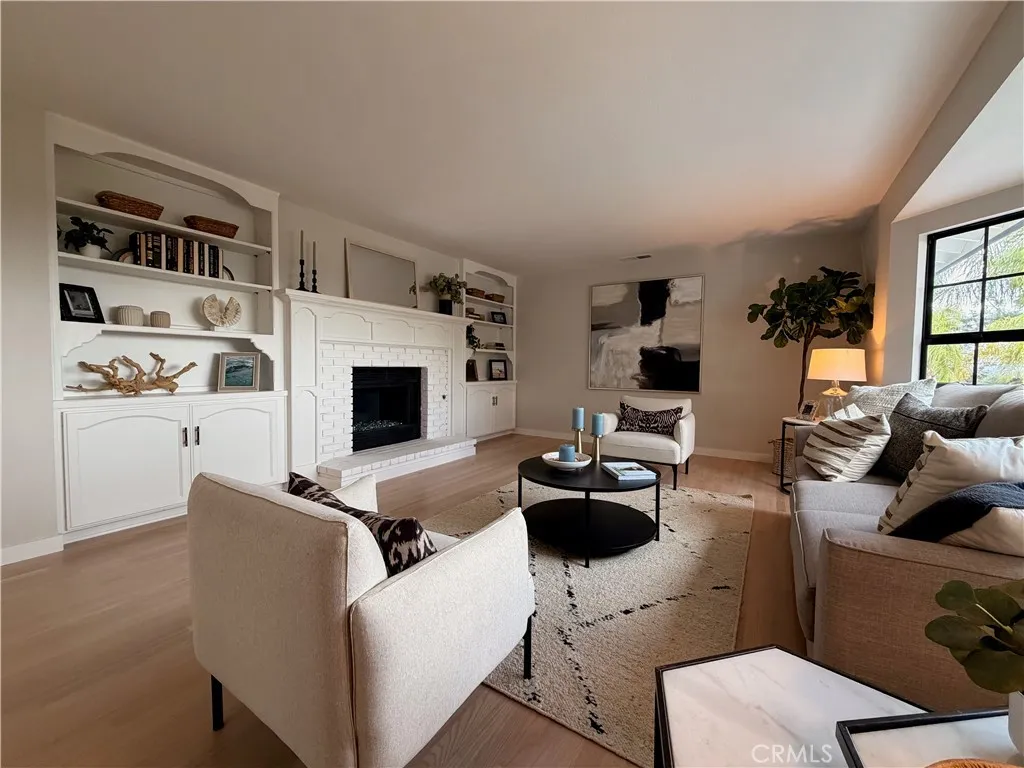 https://cdn.realtyfeed.com/cdn/127/306572788/4a5b27b188f3d8dcc6b2bb45ef7c9d89.webp