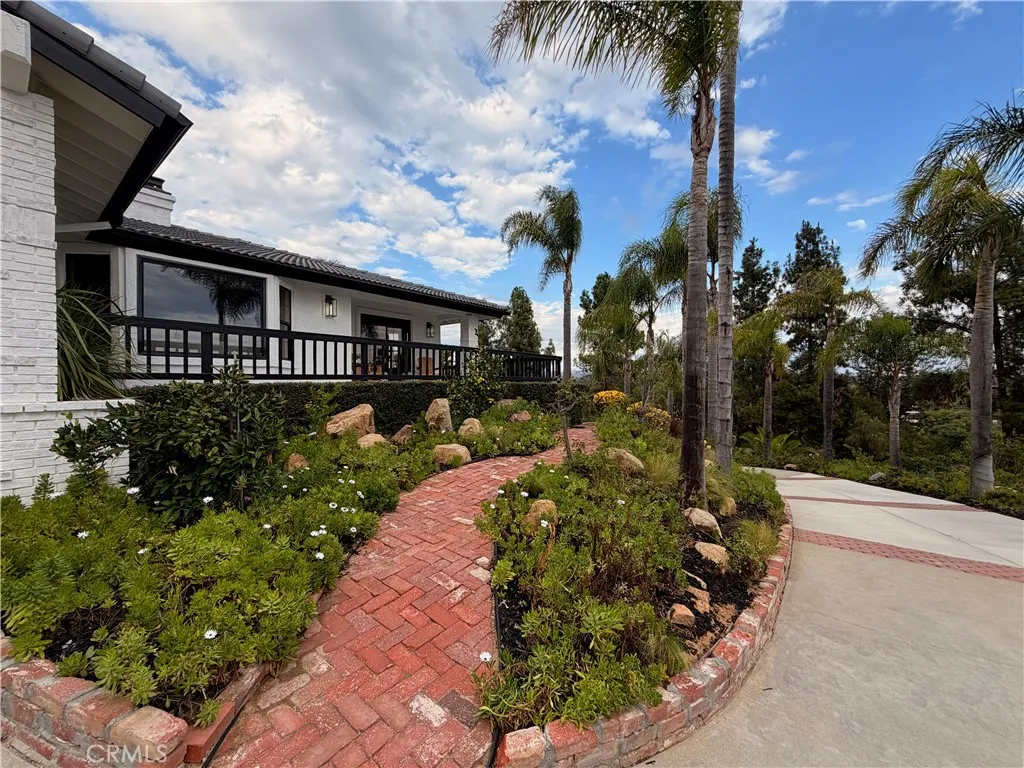 https://cdn.realtyfeed.com/cdn/127/306572788/a10099a27c44e6f55e56a490a9665667.webp