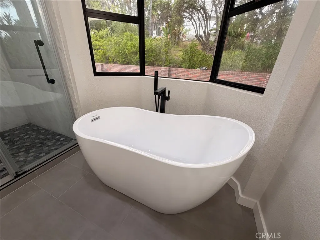 https://cdn.realtyfeed.com/cdn/127/306572788/a980b418ebd0248ba2bee107a501c48c.webp