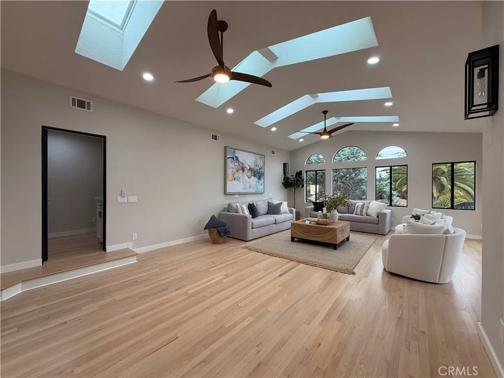 https://cdn.realtyfeed.com/cdn/127/306572788/ace3984fb4bd9115f078b9113c1576d7.webp