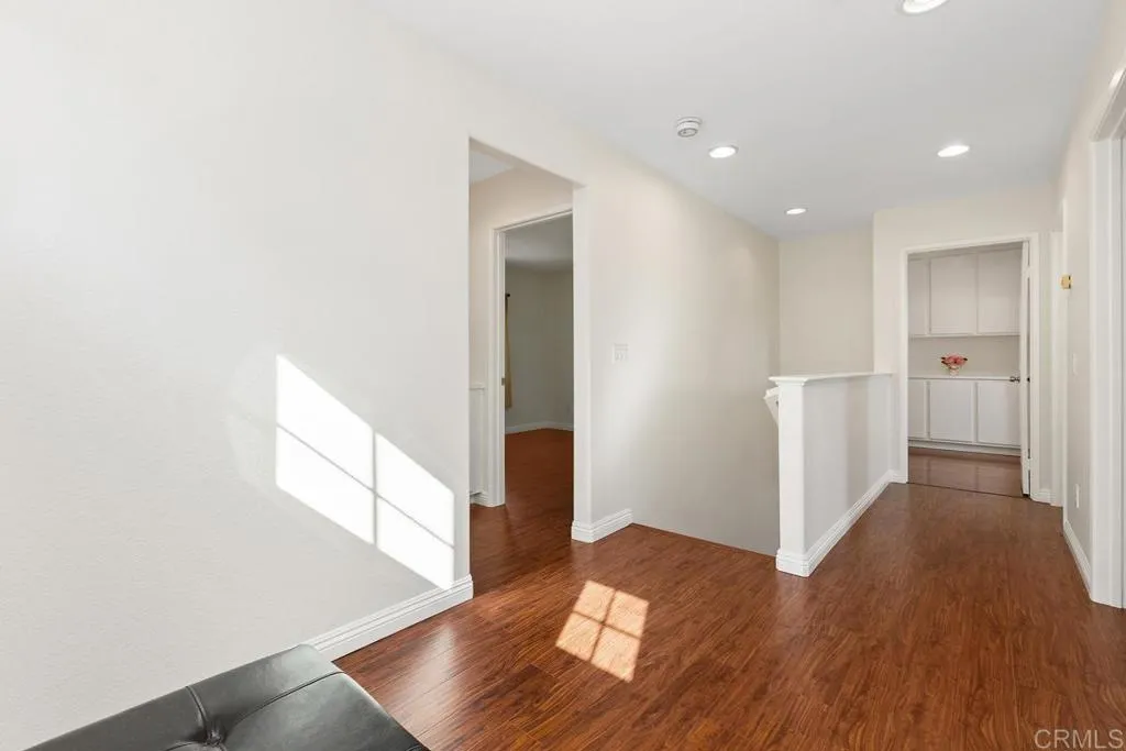 https://cdn.realtyfeed.com/cdn/127/306572831/7c2eed6542ee7ffd65a51b12e24b2b25.webp