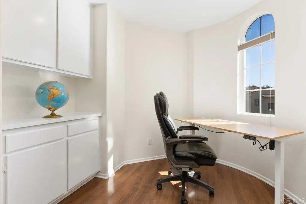 https://cdn.realtyfeed.com/cdn/127/306572831/a1fa29fecde14bfd34bf6160dc7702d6.webp