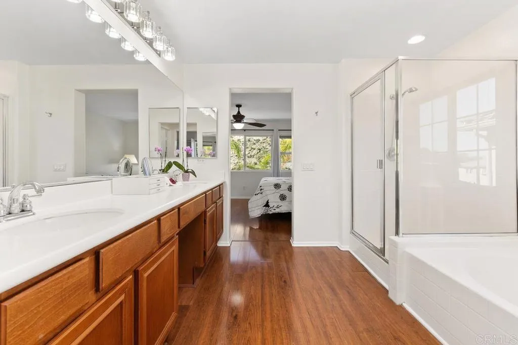 https://cdn.realtyfeed.com/cdn/127/306572831/a66cd4dd0841a326a42ef96aee82f86e.webp