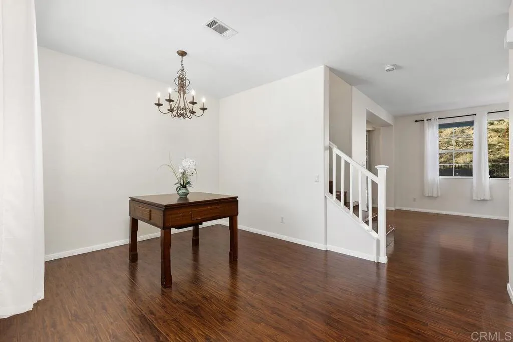 https://cdn.realtyfeed.com/cdn/127/306572831/a69e1d2b87f8f3aac60af3d2c8ac9f8c.webp