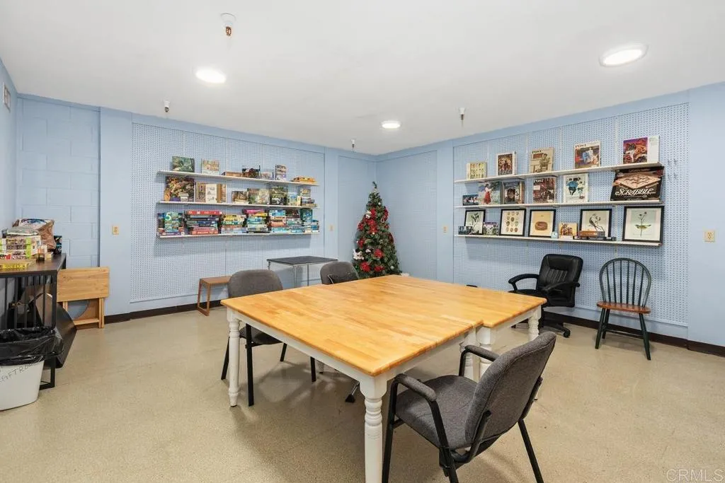 https://cdn.realtyfeed.com/cdn/127/306572841/5eb193990dfde009c59a6902e5251995.webp