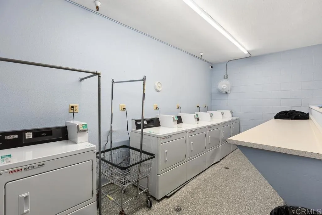 https://cdn.realtyfeed.com/cdn/127/306572841/75345723483e5b08be9b269e4b352c30.webp