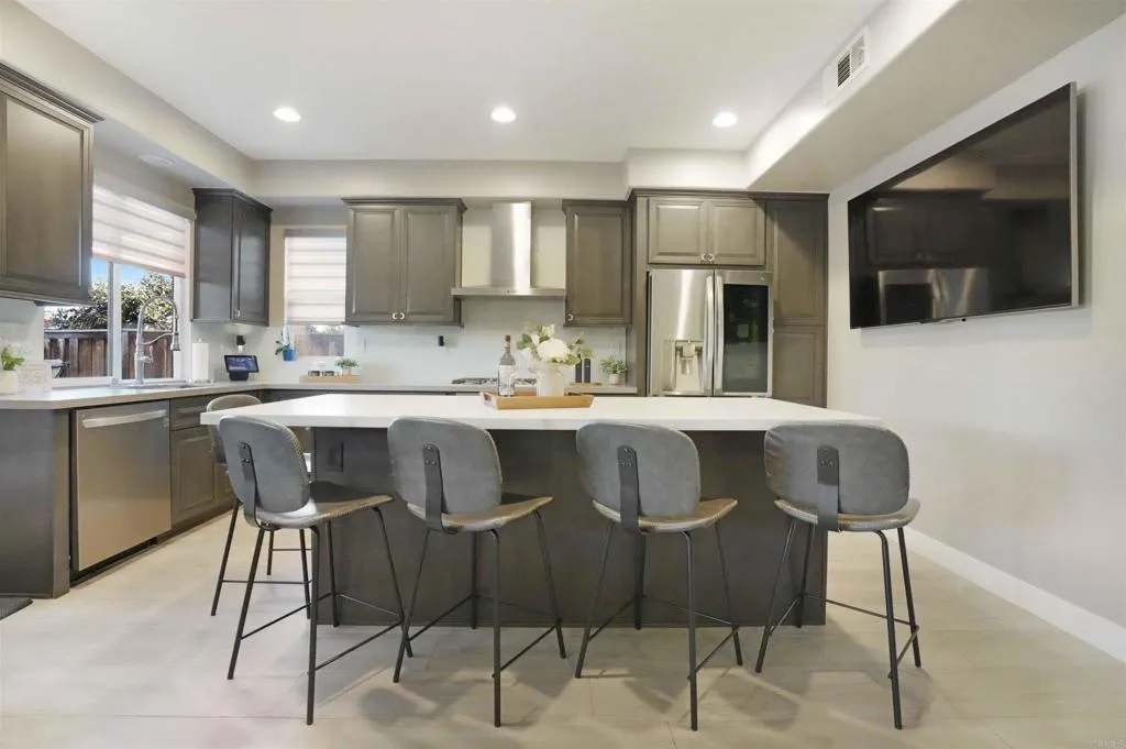 https://cdn.realtyfeed.com/cdn/127/306572857/02b018c7a83d68b9ecfcc44785ec785b.webp