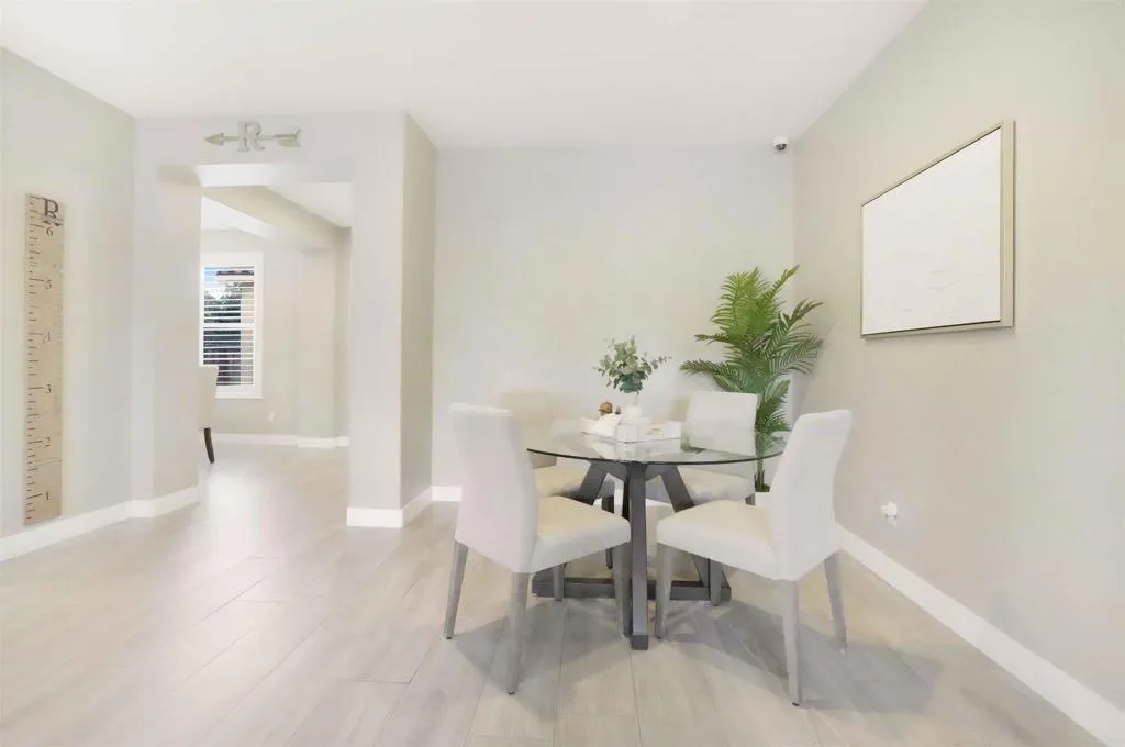 https://cdn.realtyfeed.com/cdn/127/306572857/5006564c5ca85ea549efa645b5dee6f4.webp