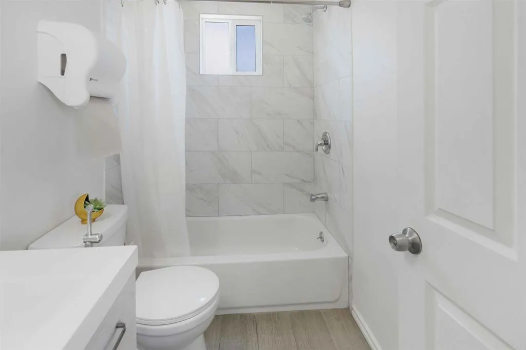 https://cdn.realtyfeed.com/cdn/127/306572927/eb860f2d2d48e70584a4f4d18e806b9f.webp