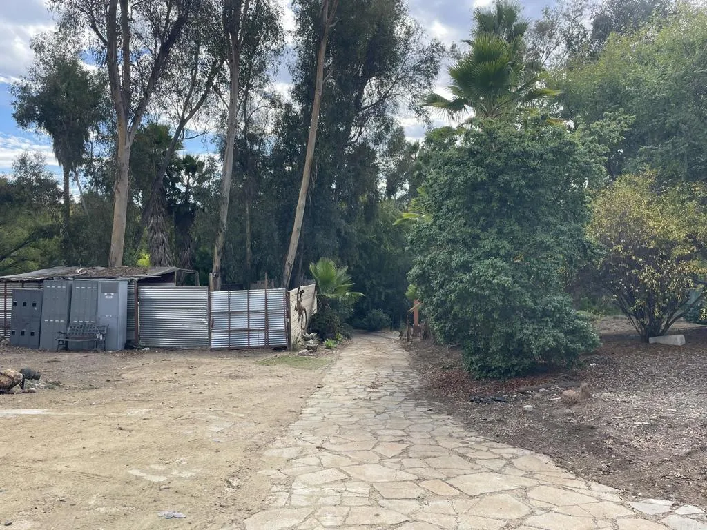 https://cdn.realtyfeed.com/cdn/127/306572940/04b84d4c273c99fab49feb94e0c210e4.webp