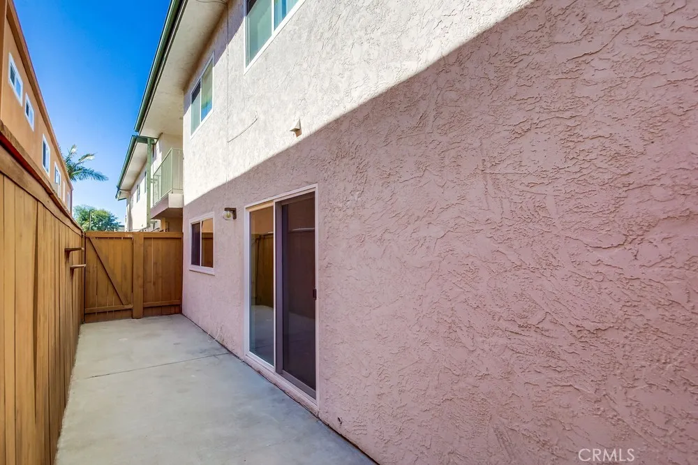 https://cdn.realtyfeed.com/cdn/127/306572958/71165c0f4ef9c02b6fb49c28c6f221bd.webp