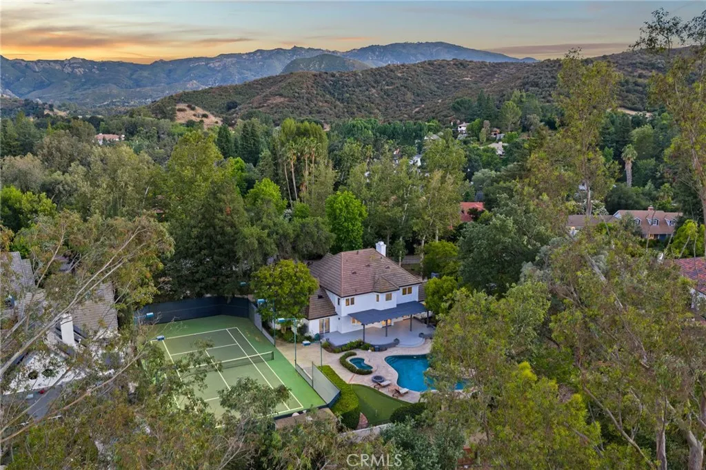 28925 Medea Mesa Road, Agoura Hills, CA 91301 - Photo 4 of 67, Agoura Hills, CA