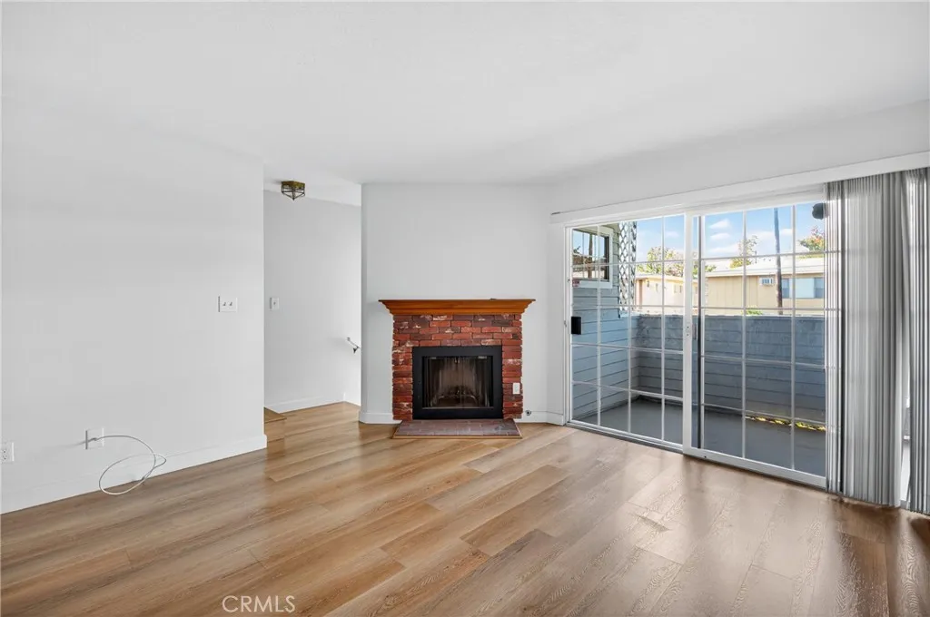 Valley Village, CA 91607