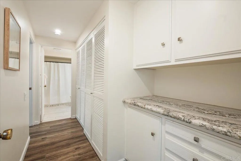 https://cdn.realtyfeed.com/cdn/127/306573074/4cb275366223479305c0bc90f8608c72.webp