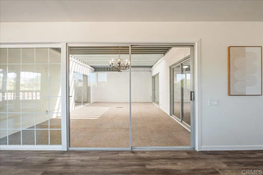 Photo #21: NDP2510225 Listing: Photo #21