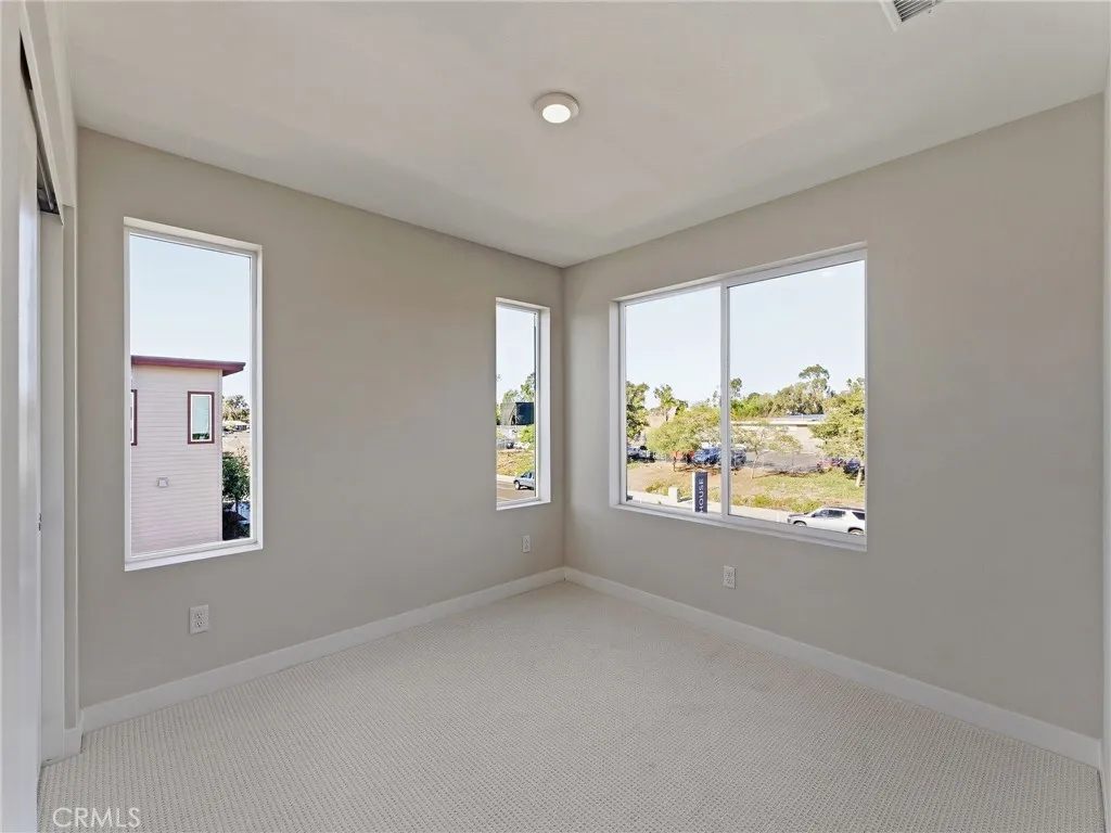 Photo #14: OC25245479 Listing: Photo #14