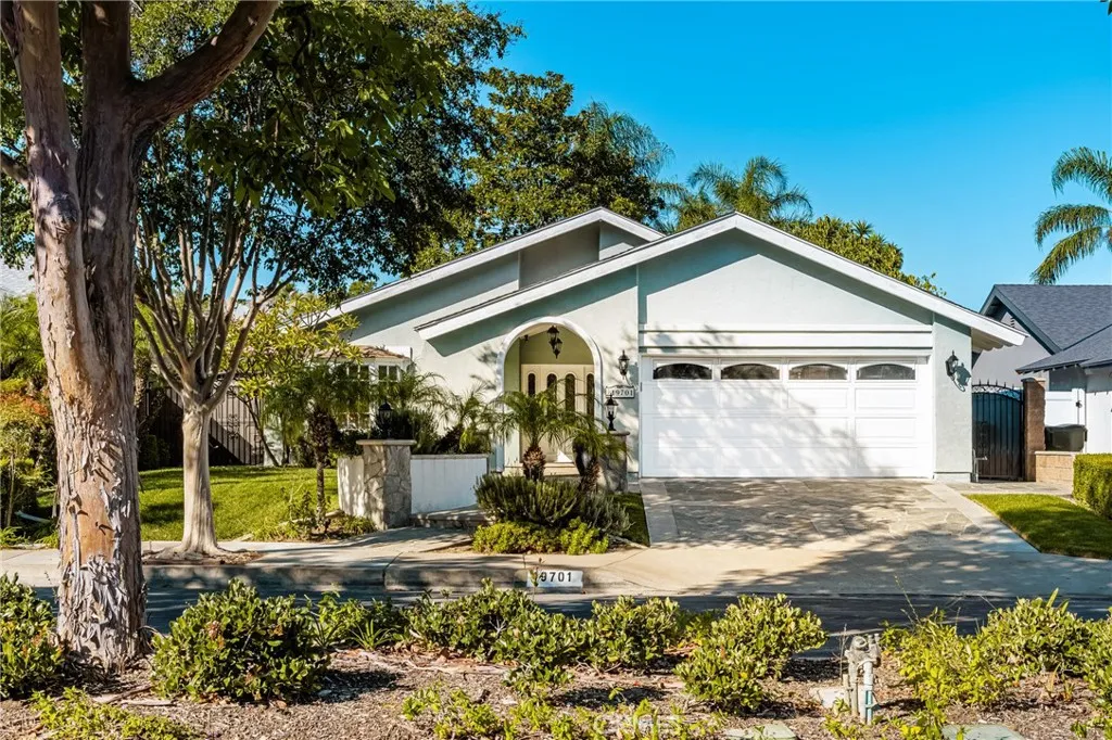 Yorba Linda, CA 92886