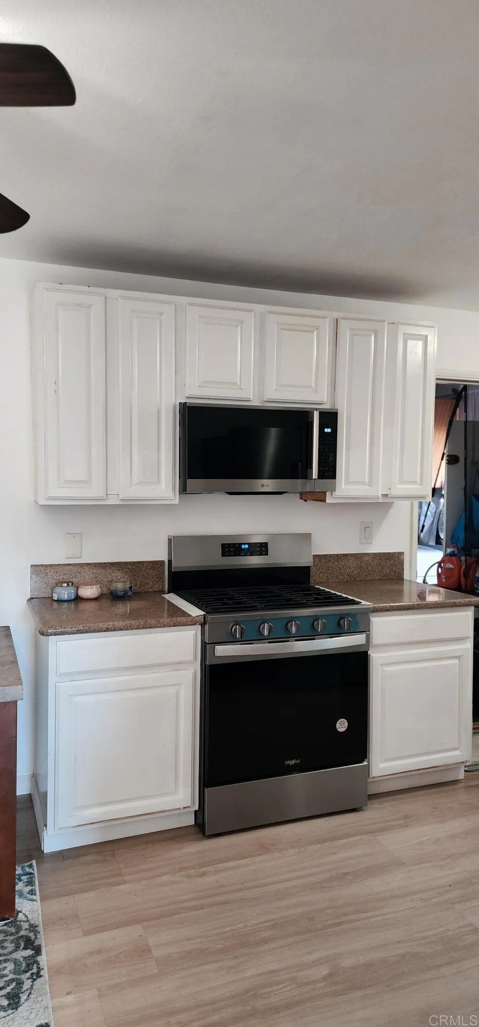 https://cdn.realtyfeed.com/cdn/127/306573126/18f0225431cc198803edf81f8be55303.webp