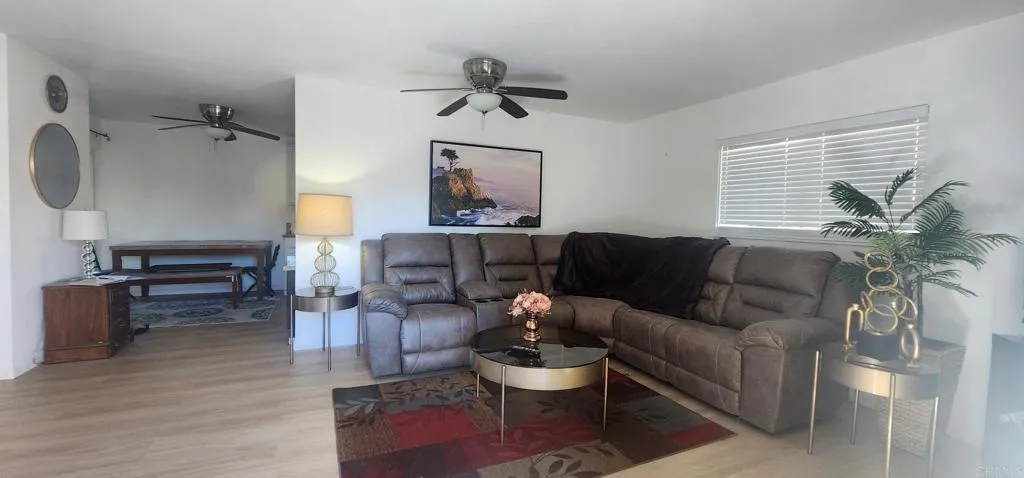 https://cdn.realtyfeed.com/cdn/127/306573126/513f43619a6a65f29d74fc8f00746b81.webp